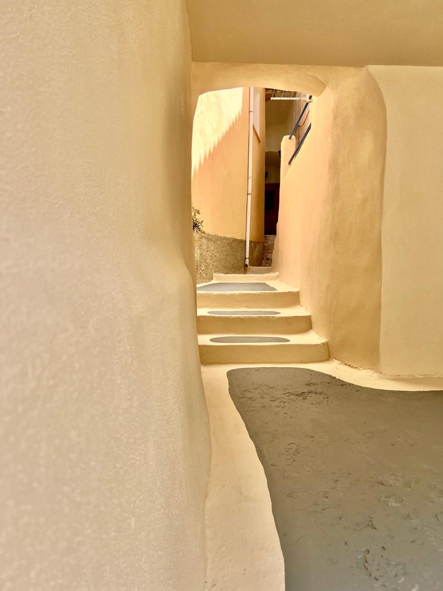 Camara'S Gem Apartment Poros Town Exterior photo